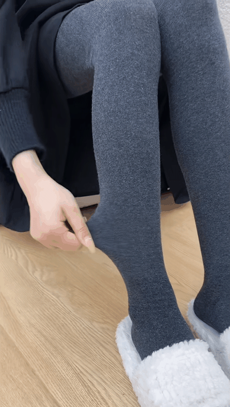 🧦Thickened Over-the-Knee Socks– The Perfect Blend of Warmth and Style()