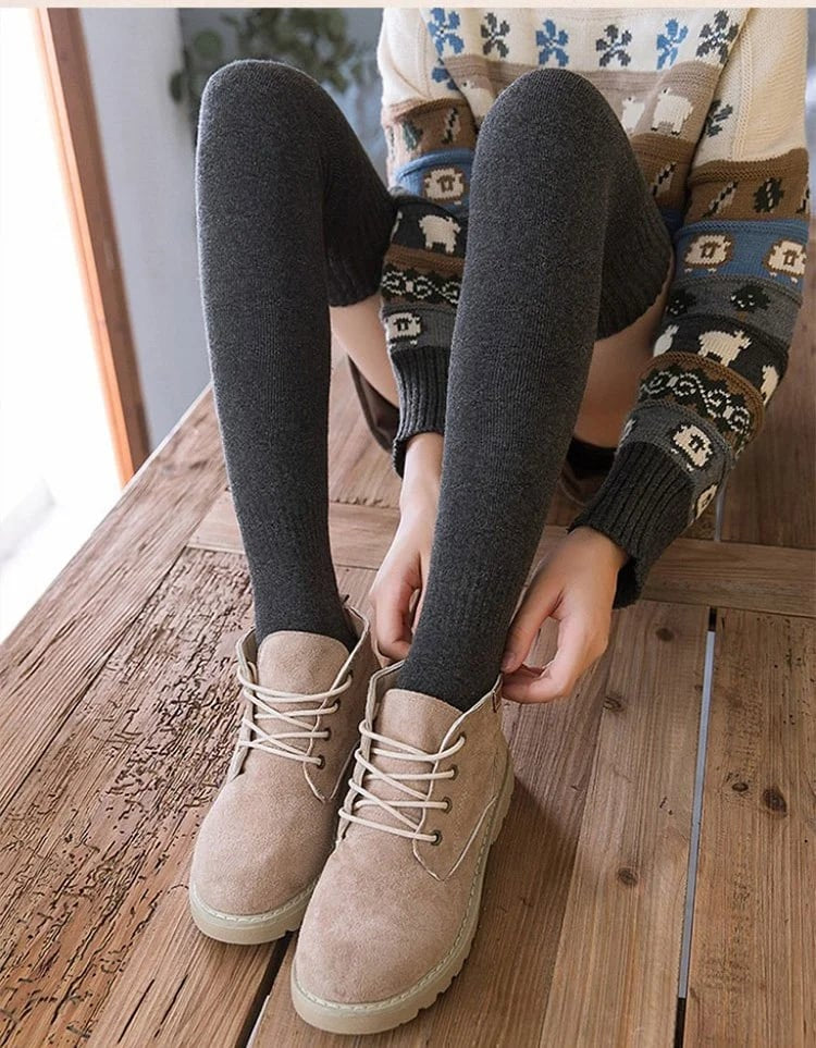 🔥Last Day 49% OFF - 🧦The Perfect Blend of Warmth and Style Thickened Over-The-Knee Socks