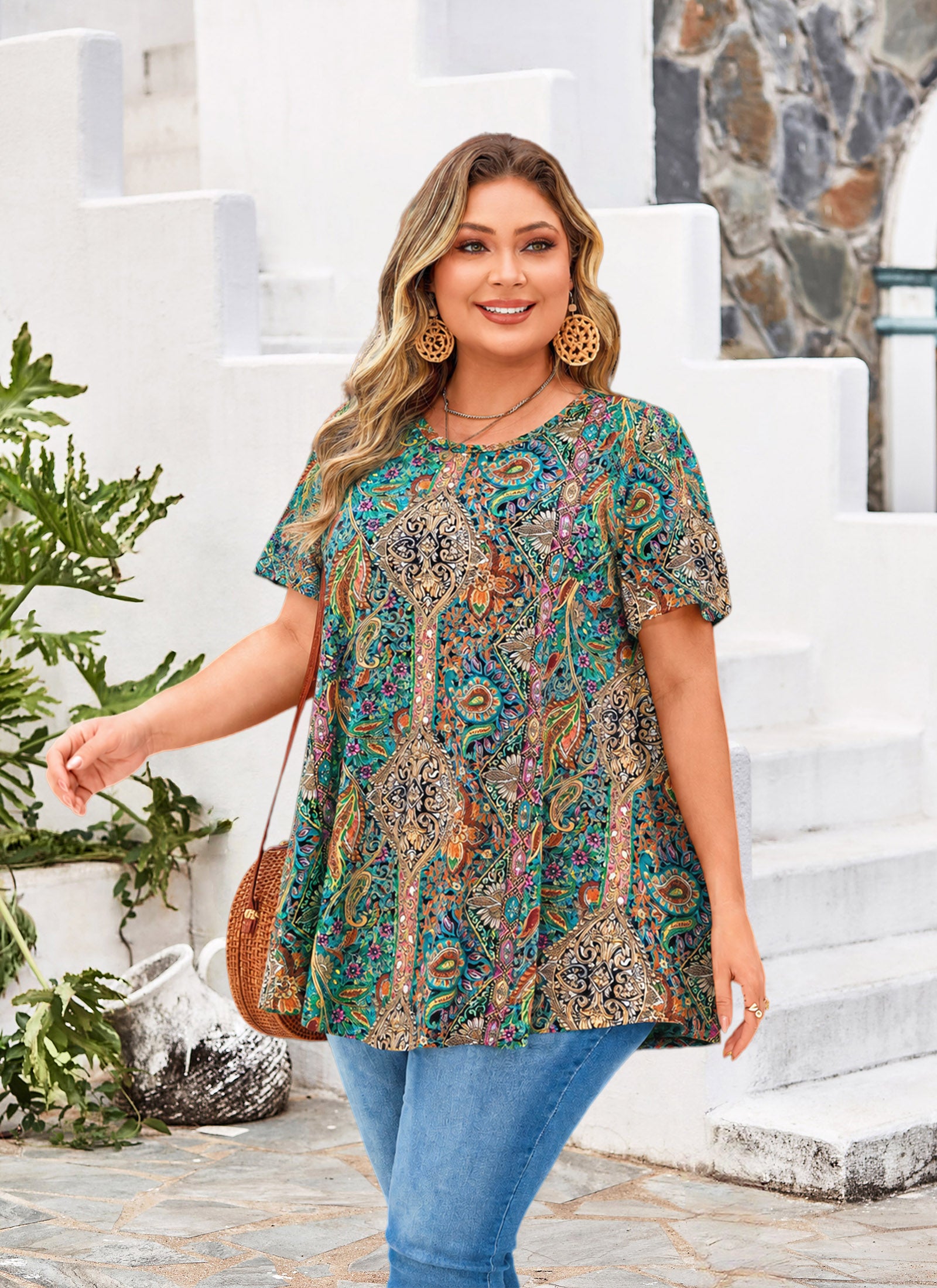 Womens Plus Size Tops Short Sleeve Swing Flare Flowy Tunic Loose Fit Summer Casual Blouses to Wear with Leggings