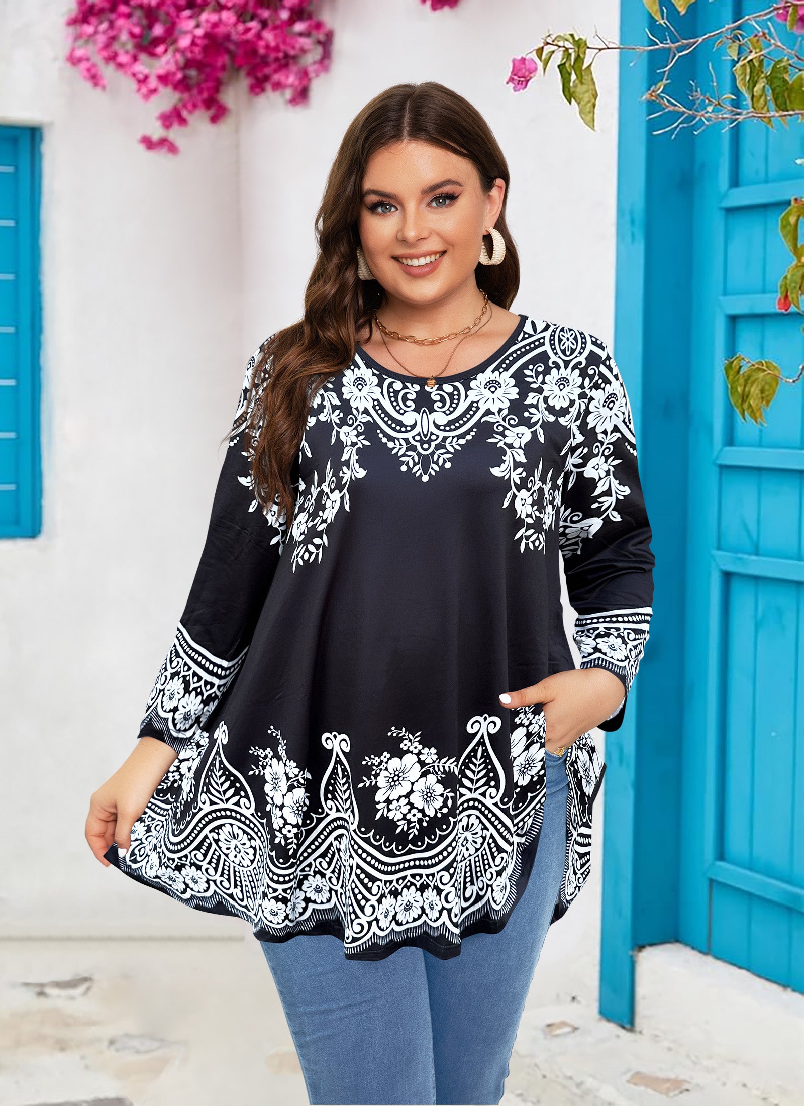 Womens Tunic Tops 3/4 Sleeve Plus Size Crew Neck Swing Flare Loose Fit T-Shirt Blouses to Wear with Leggings