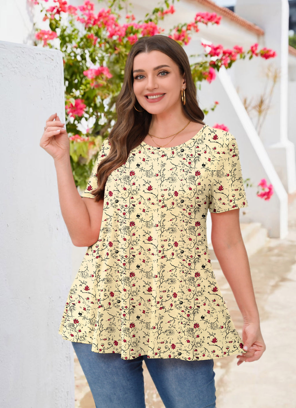 Tunic Tops for Women Plus Size Short Sleeve Crew Neck Swing Flare Loose T-Shirt Blouses to Wear with Leggings