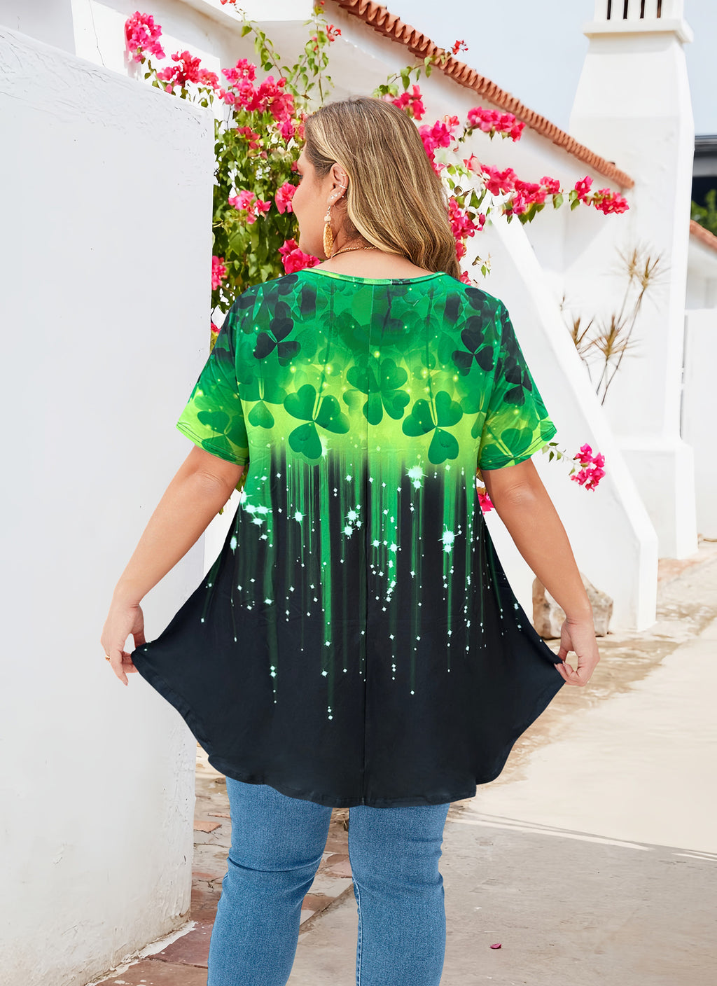 Womens Plus Size Tops Short Sleeve Swing Flare Flowy Tunic Loose Fit Summer Casual Blouses to Wear with Leggings