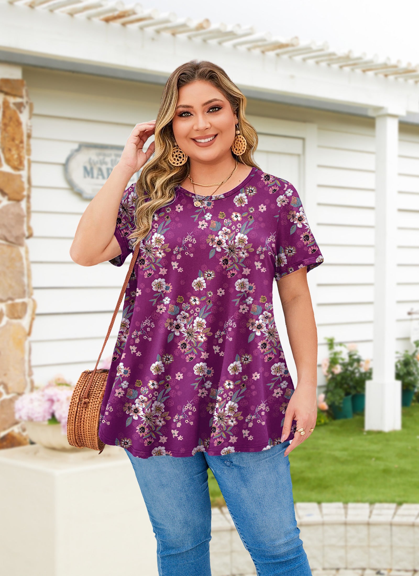 Tunic Tops for Women Plus Size Short Sleeve Crew Neck Swing Flare Loose T-Shirt Blouses to Wear with Leggings