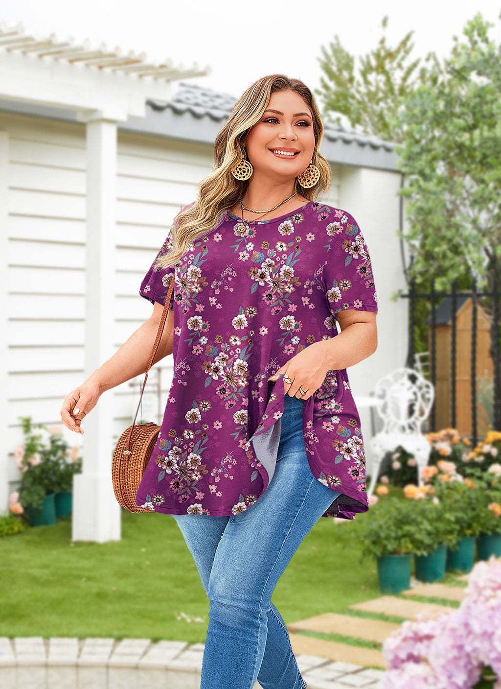 Tunic Tops for Women Plus Size Short Sleeve Crew Neck Swing Flare Loose T-Shirt Blouses to Wear with Leggings