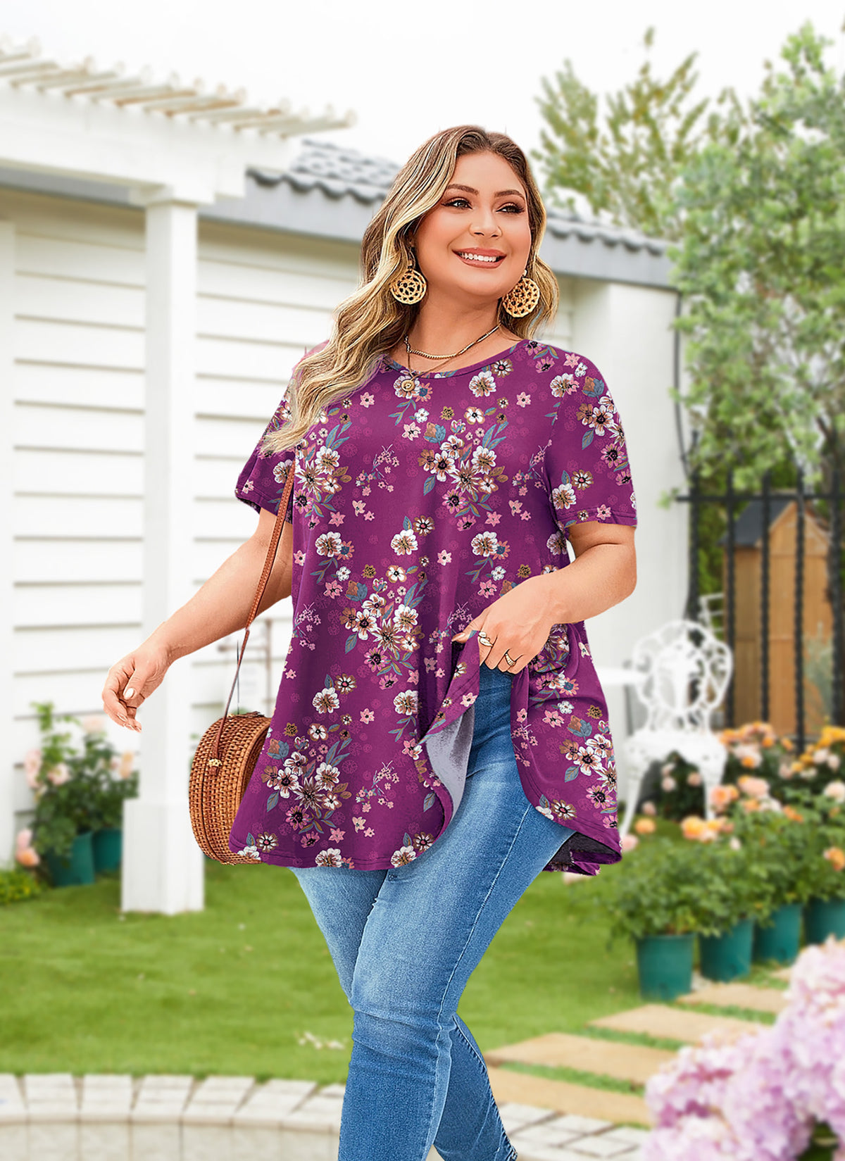 Tunic Tops for Women Plus Size Short Sleeve Crew Neck Swing Flare Loose T-Shirt Blouses to Wear with Leggings