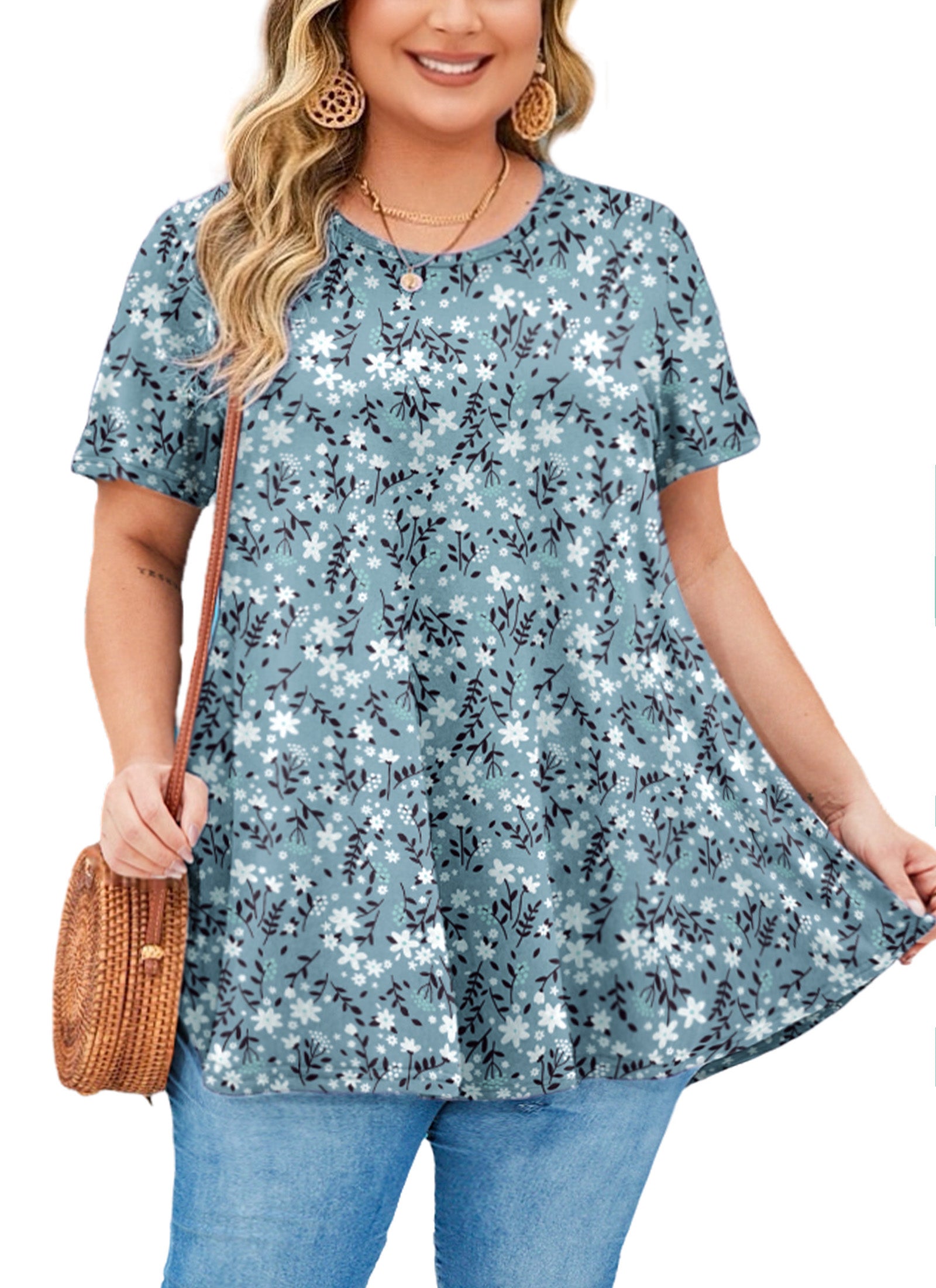 Womens Plus Size Tops Short Sleeve Swing Flare Flowy Tunic Loose Fit Summer Casual Blouses to Wear with Leggings