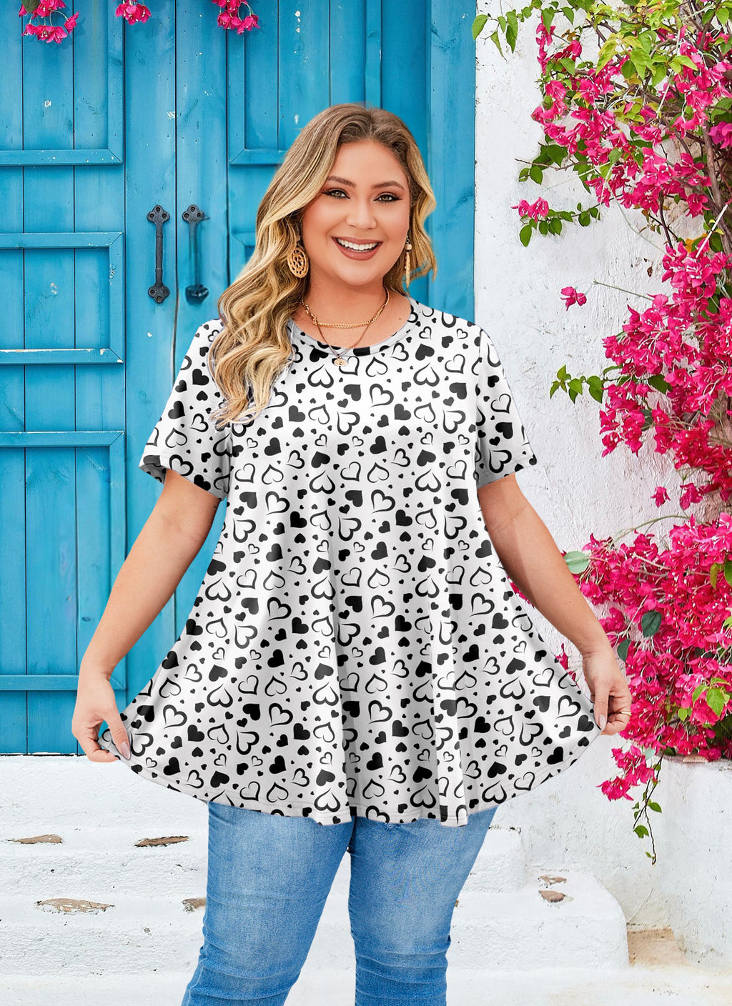 Tunic Tops for Women Plus Size Short Sleeve Crew Neck Swing Flare Loose T-Shirt Blouses to Wear with Leggings