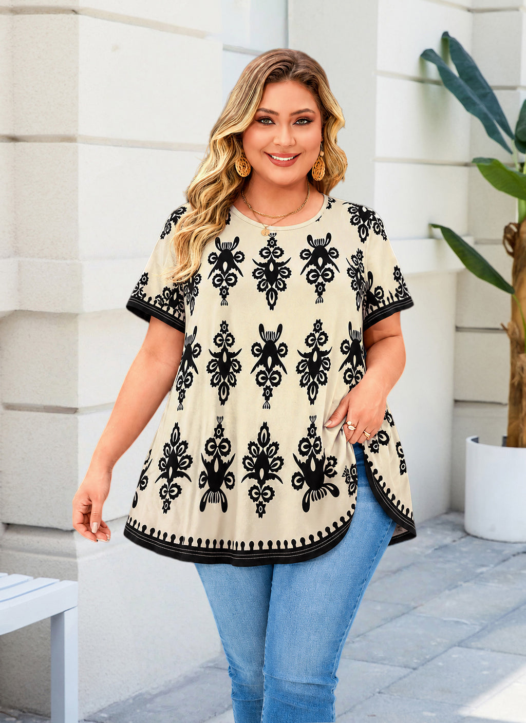 Womens Plus Size Tops Short Sleeve Swing Flare Flowy Tunic Loose Fit Summer Casual Blouses to Wear with Leggings