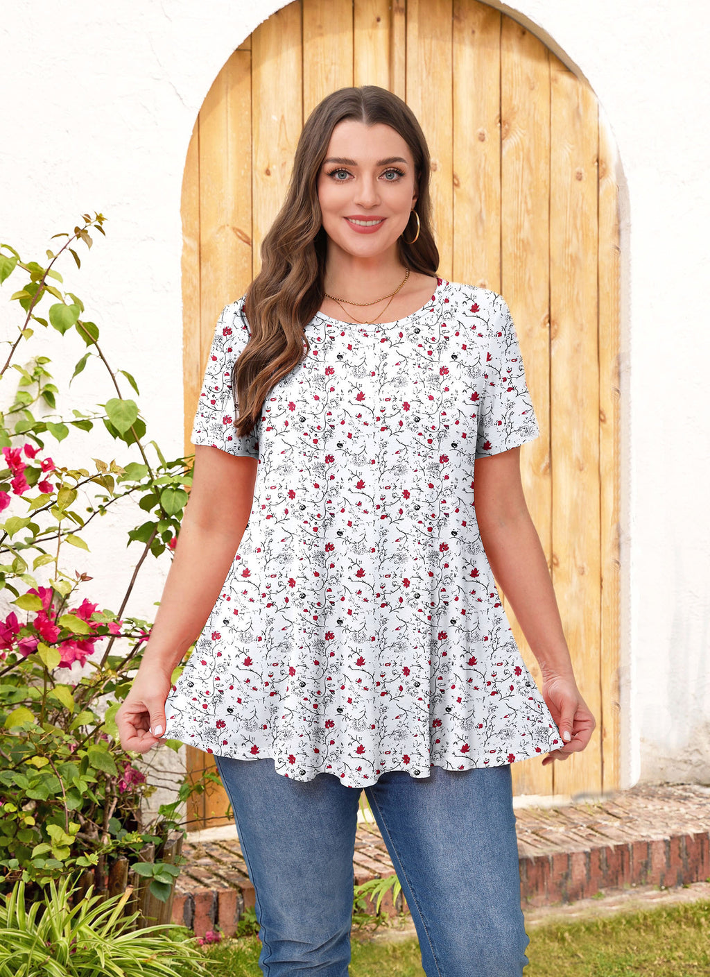 Tunic Tops for Women Plus Size Short Sleeve Crew Neck Swing Flare Loose T-Shirt Blouses to Wear with Leggings
