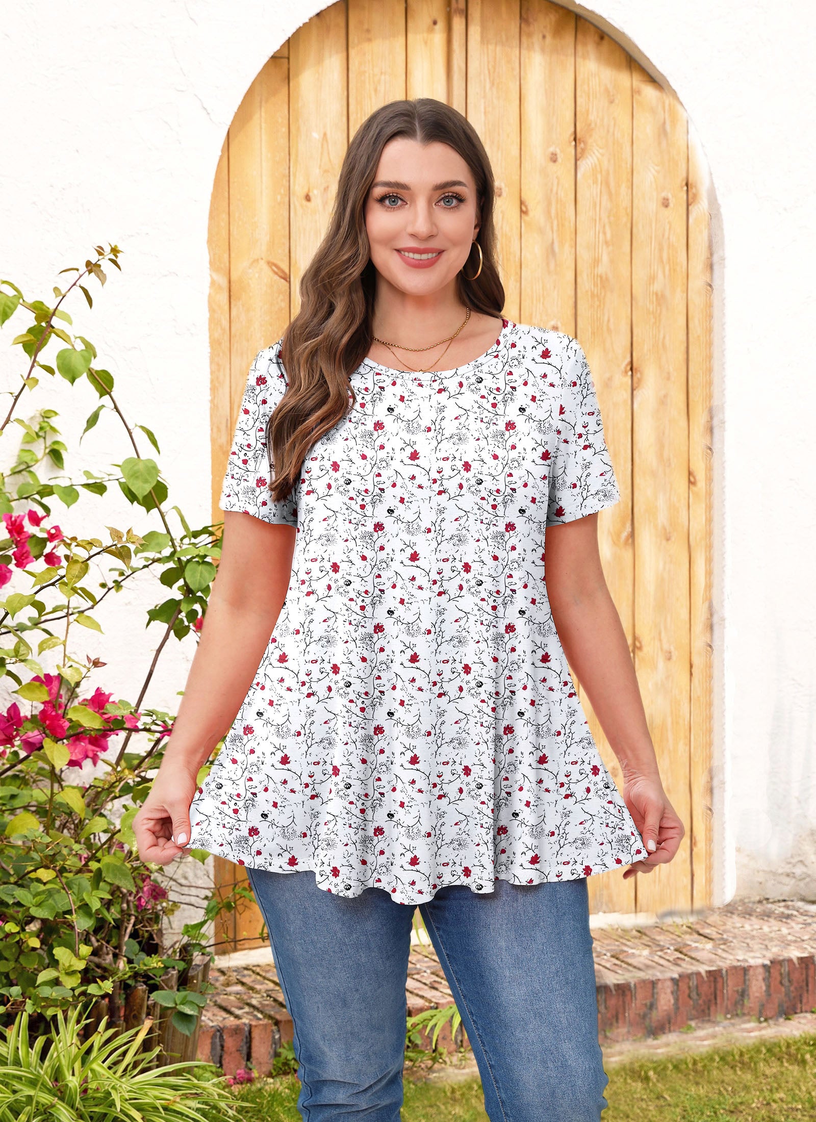 Tunic Tops for Women Plus Size Short Sleeve Crew Neck Swing Flare Loose T-Shirt Blouses to Wear with Leggings