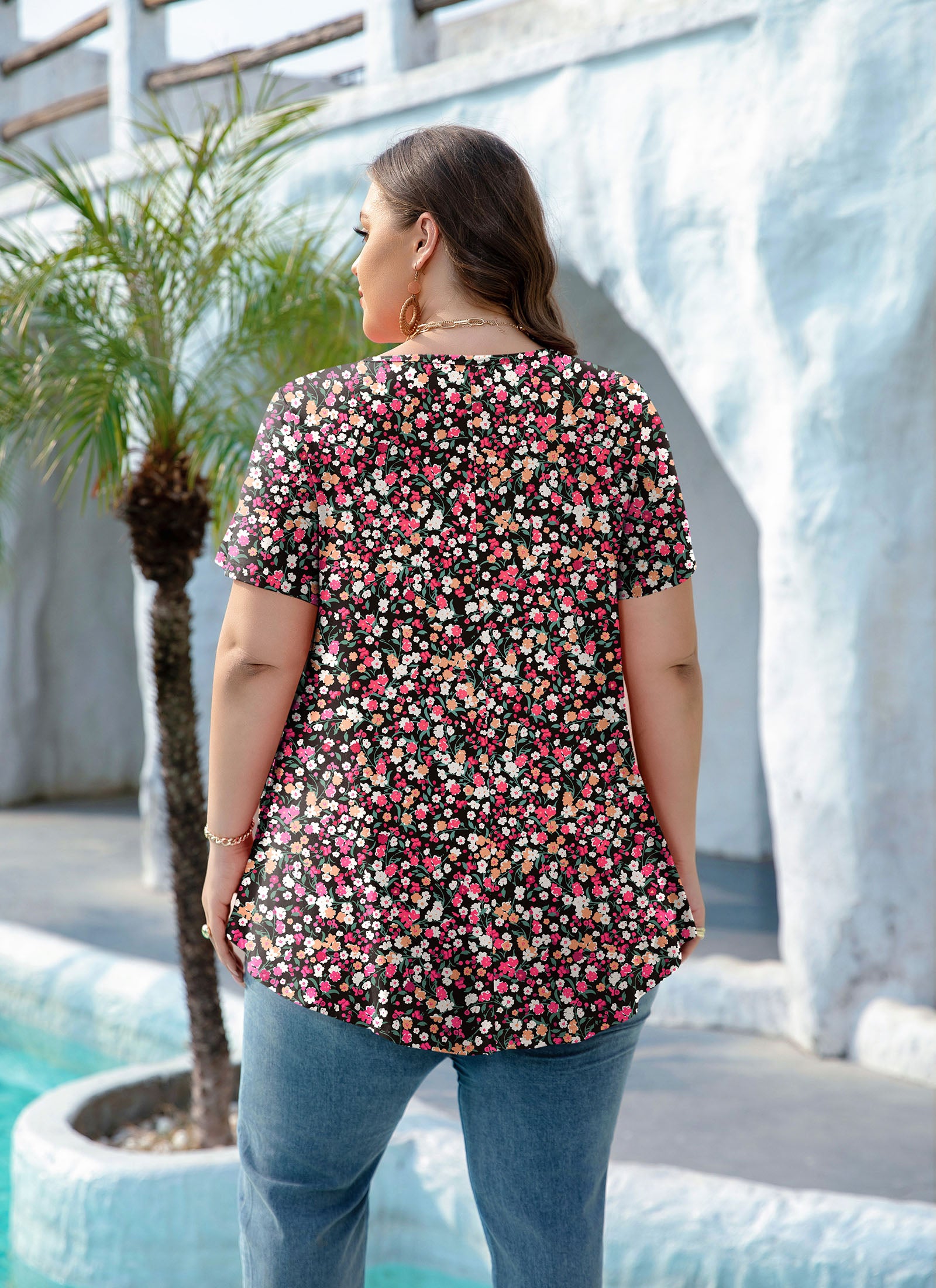 Womens Plus Size Tops Short Sleeve Swing Flare Flowy Tunic Loose Fit Summer Casual Blouses to Wear with Leggings