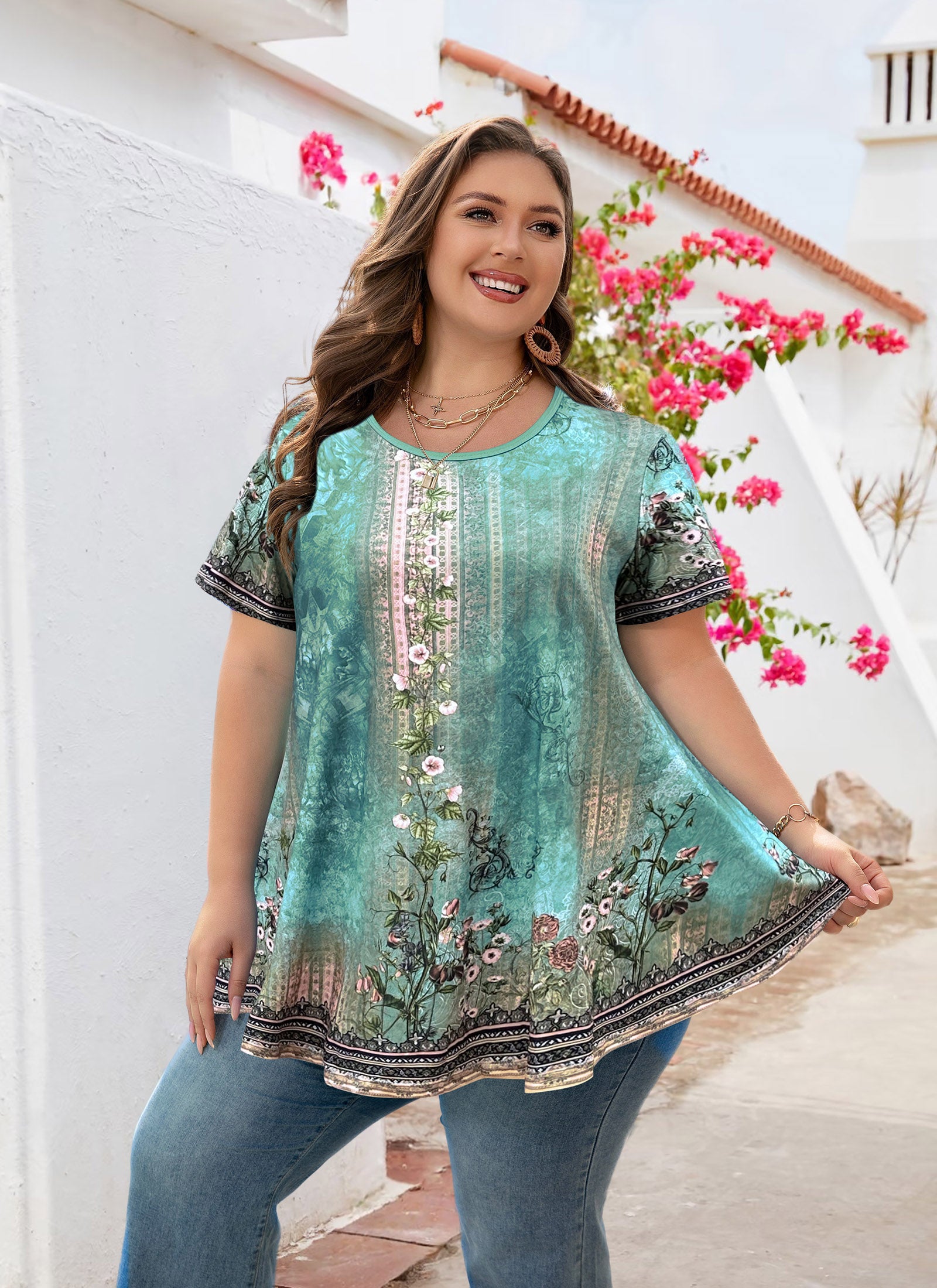 Tunic Tops for Women Plus Size Short Sleeve Crew Neck Swing Flare Loose T-Shirt Blouses to Wear with Leggings