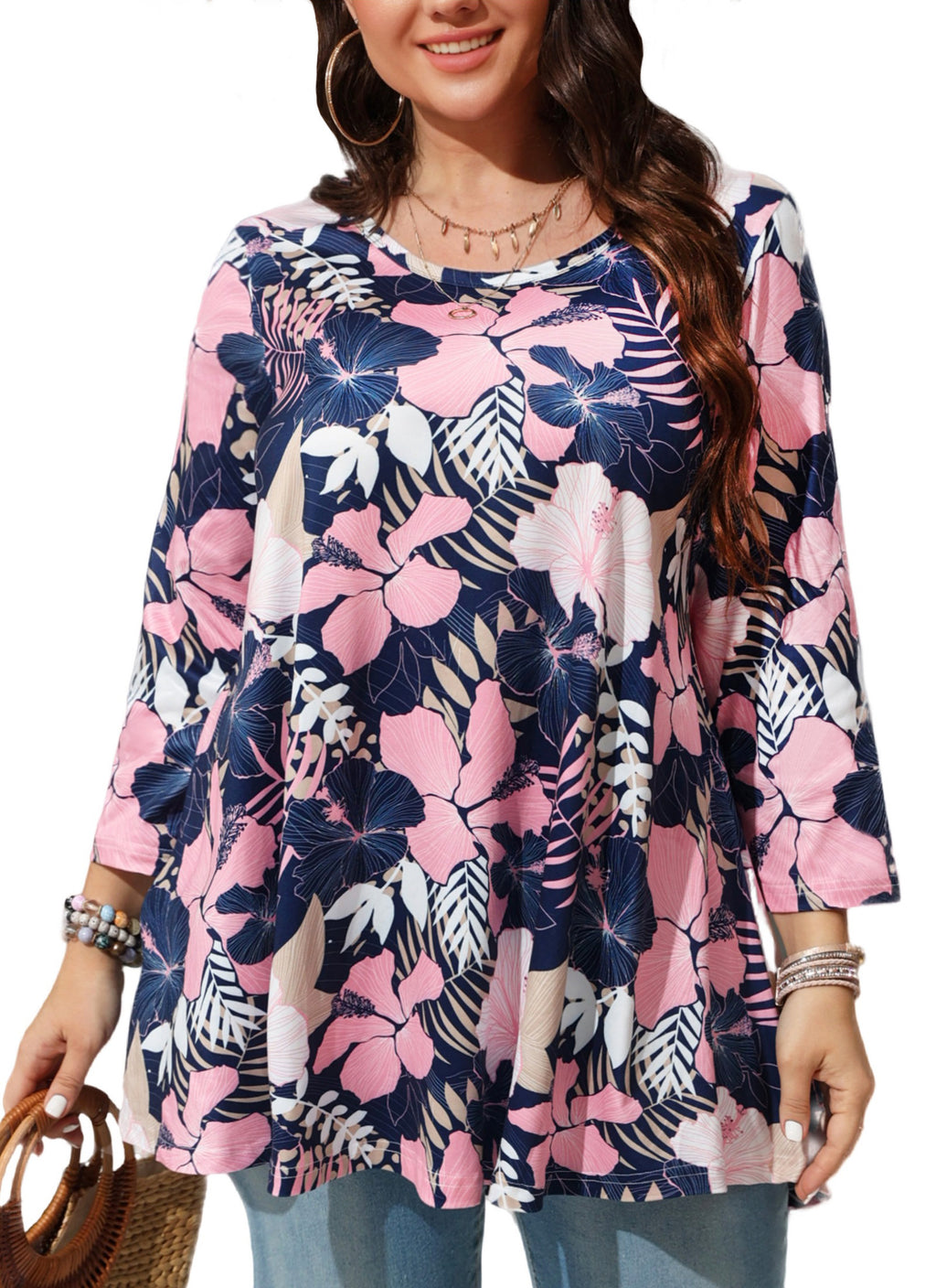 Womens Tunic Tops 3/4 Sleeve Plus Size Crew Neck Swing Flare Loose Fit T-Shirt Blouses to Wear with Leggings