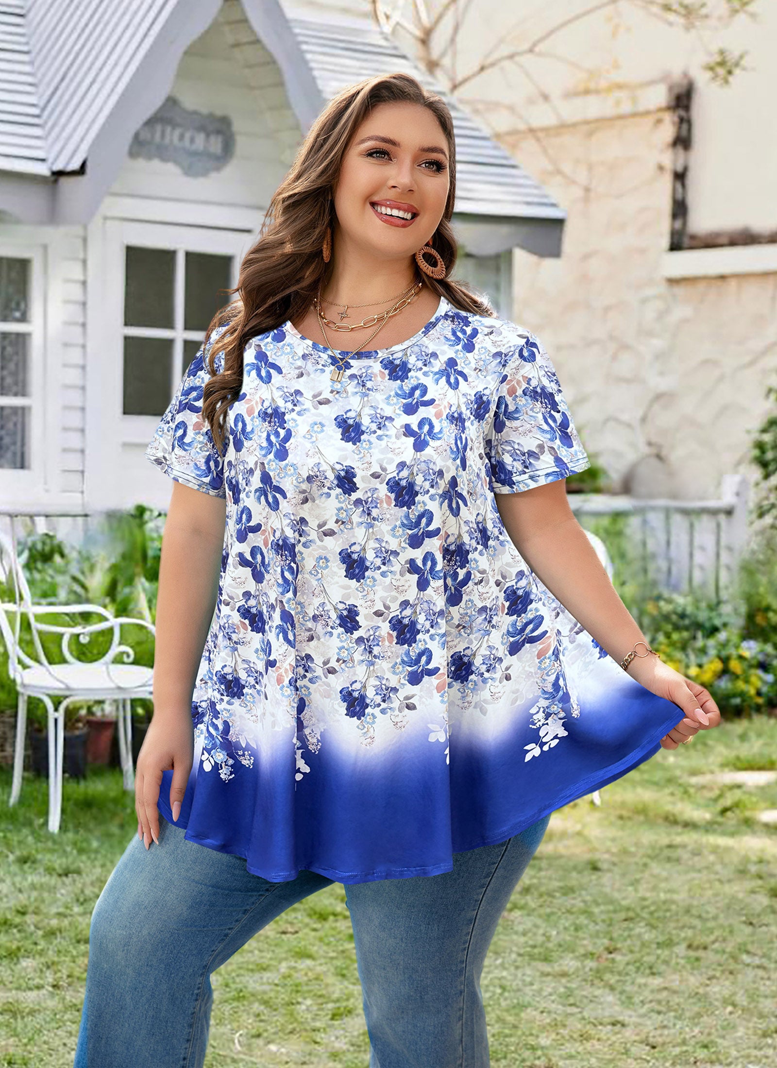 Tunic Tops for Women Plus Size Short Sleeve Crew Neck Swing Flare Loose T-Shirt Blouses to Wear with Leggings
