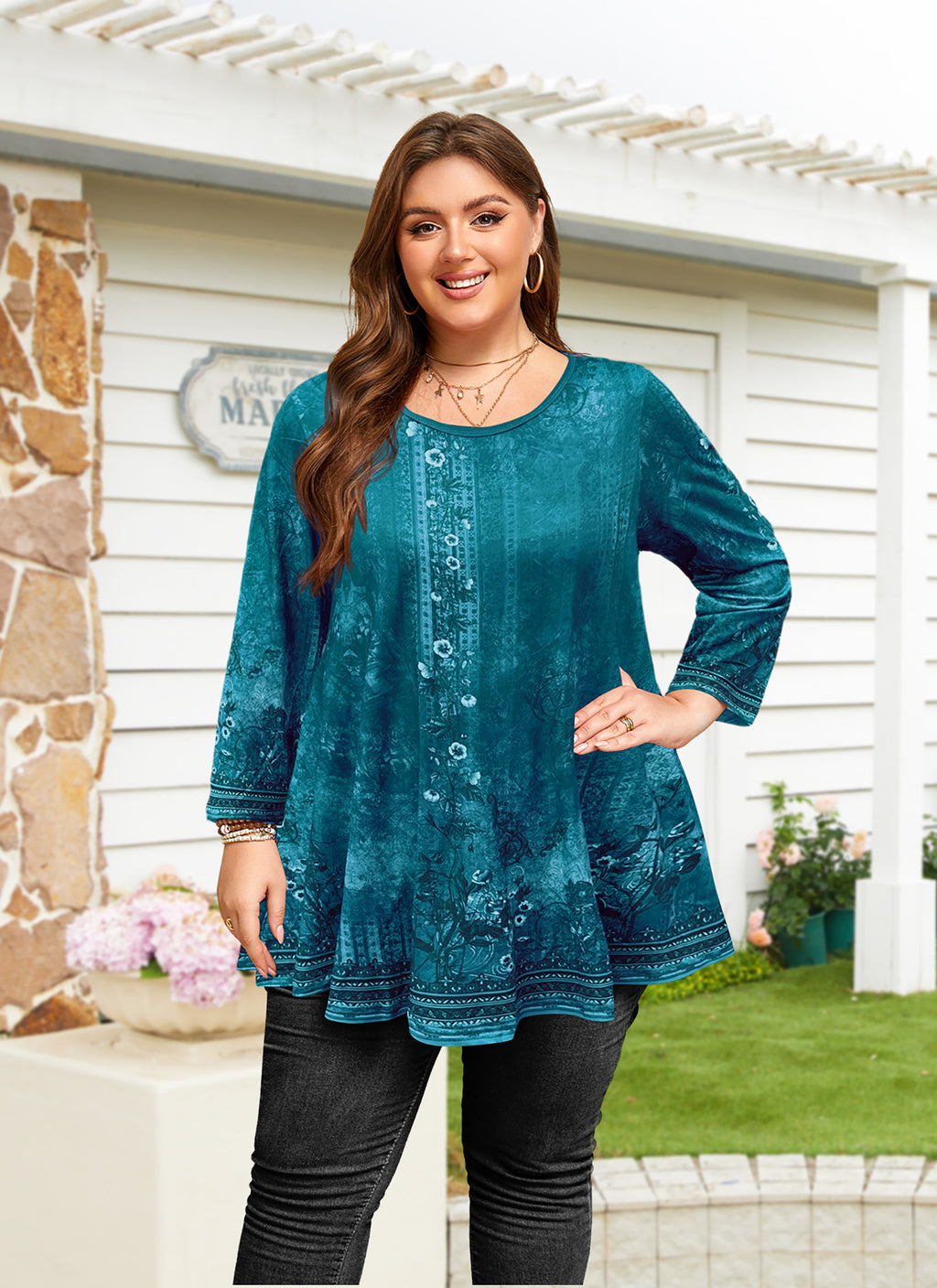 Womens Tunic 3/4 Sleeve Plus Size Tops Crew Neck Swing Flowy Loose Fit T-Shirt Blouses to Wear with Leggings