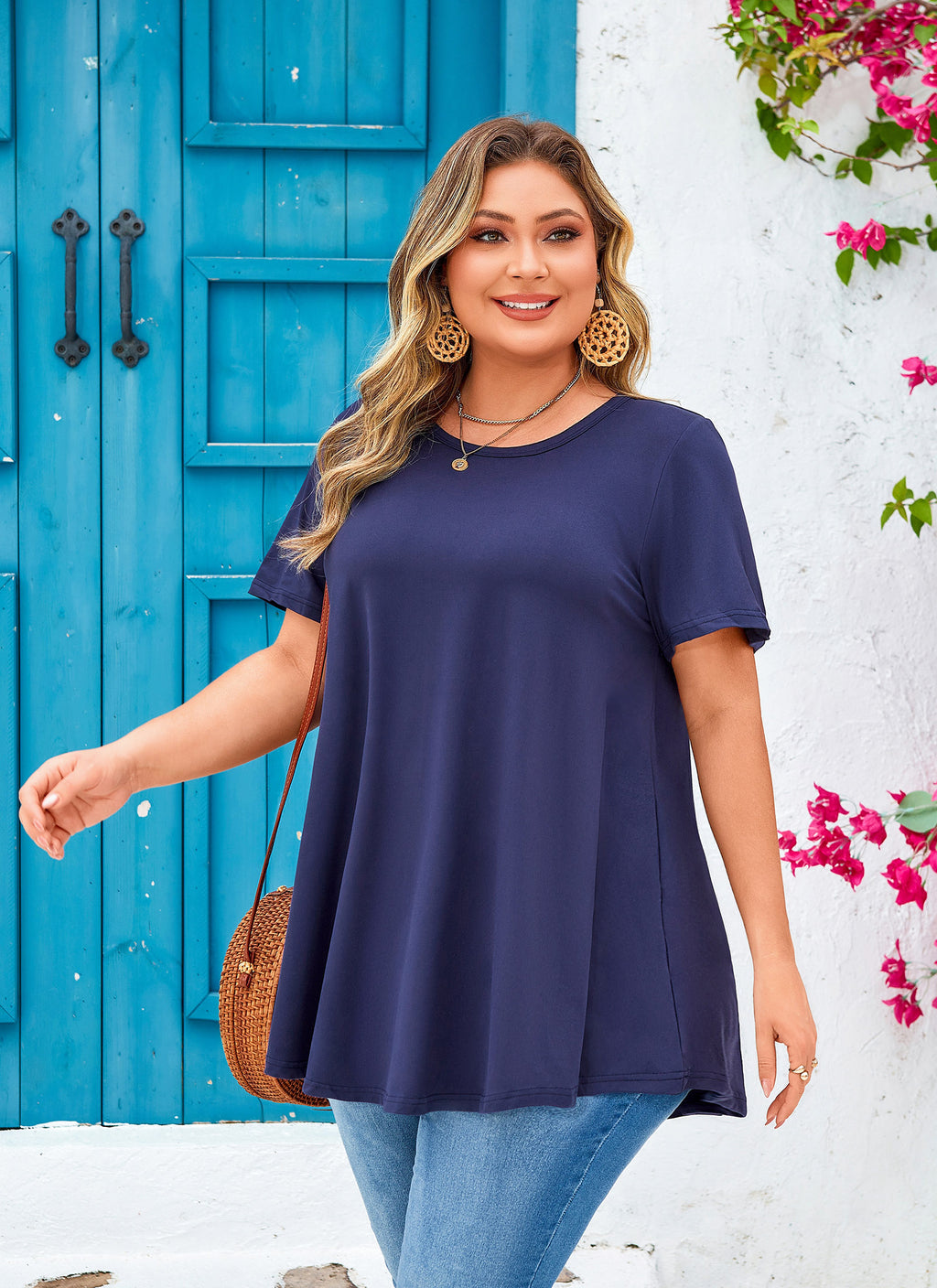 Womens Plus Size Tops Short Sleeve Swing Flare Flowy Tunic Loose Fit Summer Casual Blouses to Wear with Leggings