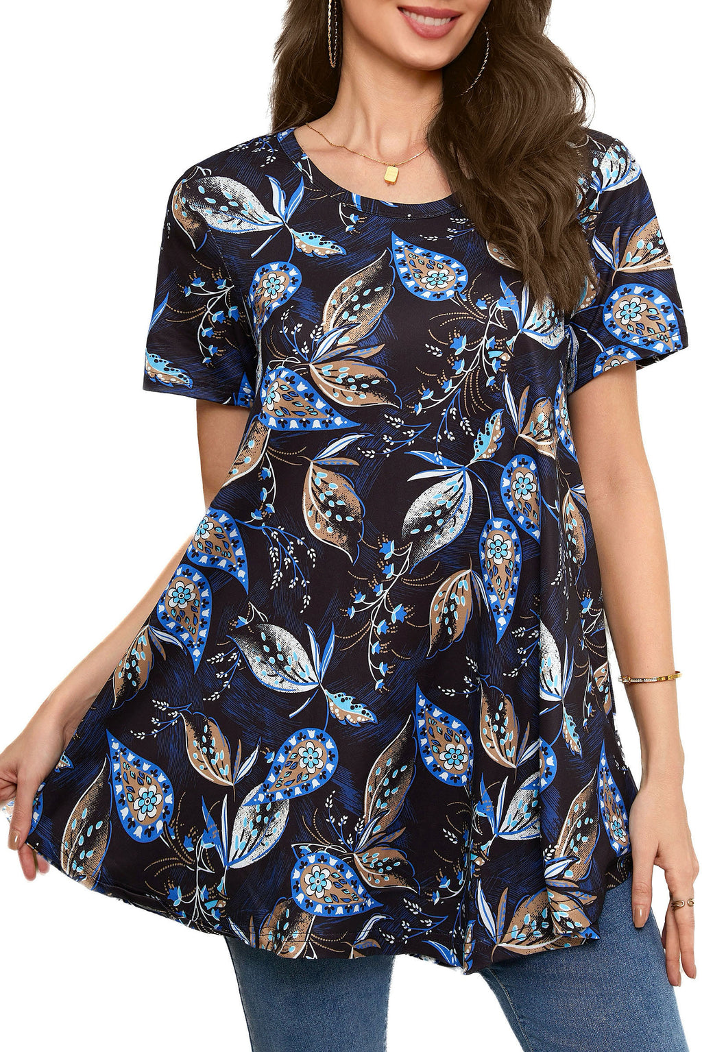 Tunic Tops for Women Plus Size Short Sleeve Crew Neck Swing Flare Loose T-Shirt Blouses to Wear with Leggings