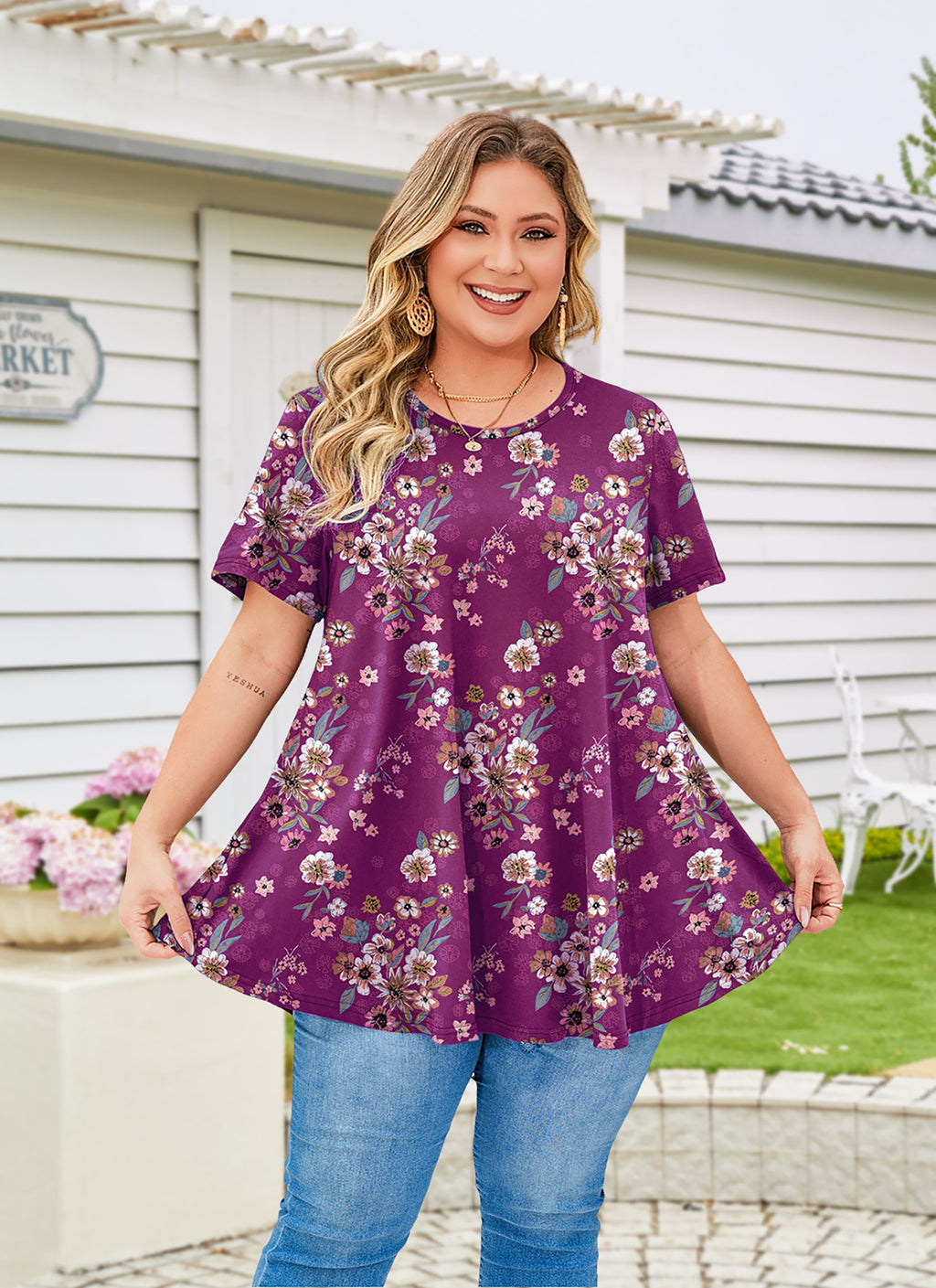 Tunic Tops for Women Plus Size Short Sleeve Crew Neck Swing Flare Loose T-Shirt Blouses to Wear with Leggings
