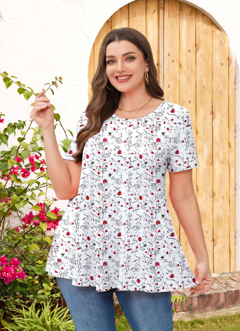 Tunic Tops for Women Plus Size Short Sleeve Crew Neck Swing Flare Loose T-Shirt Blouses to Wear with Leggings