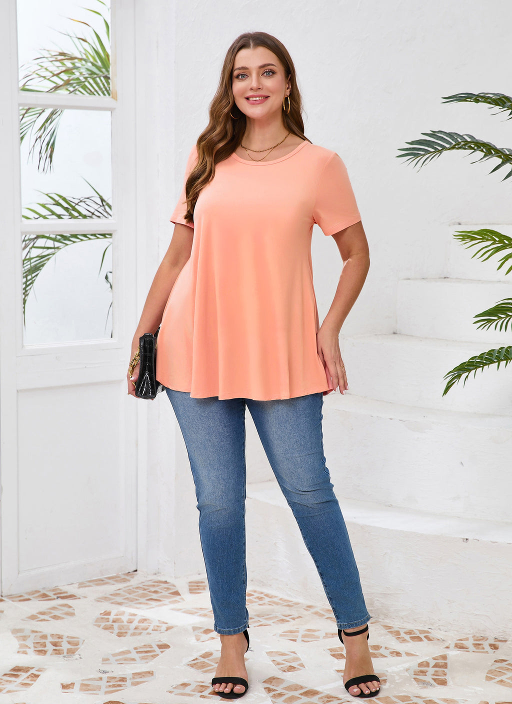 Tunic Tops for Women Plus Size Short Sleeve Crew Neck Swing Flare Loose T-Shirt Blouses to Wear with Leggings